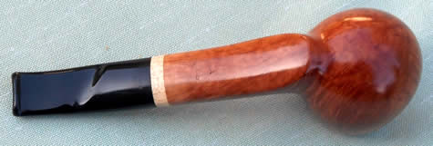 Savinelli’s “Briar Line” a new series of superior quality briar ‘free hand’ pipes